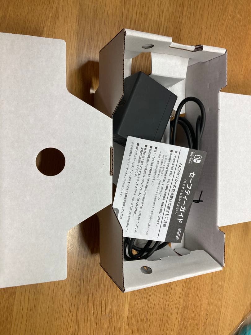 Nintendo Switch Lite ターコイズ 本体 充電器 ケース付き