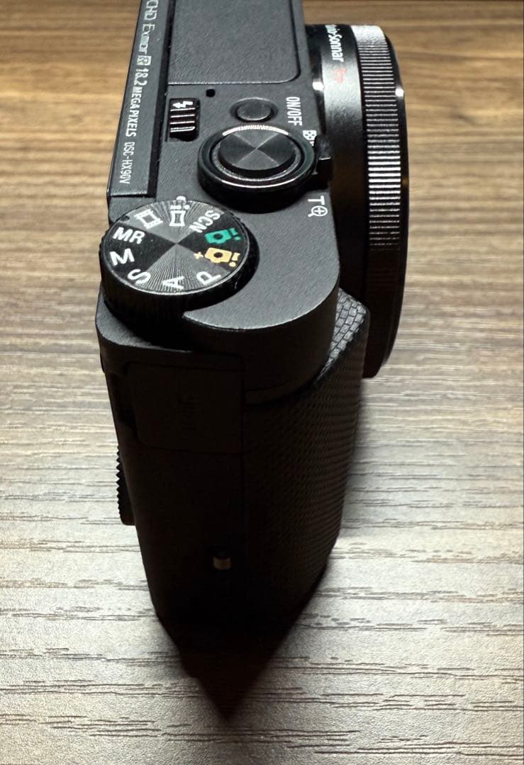 【美品】SONY サイバーショット DSC-HX90V※純正ジャケットケース付き