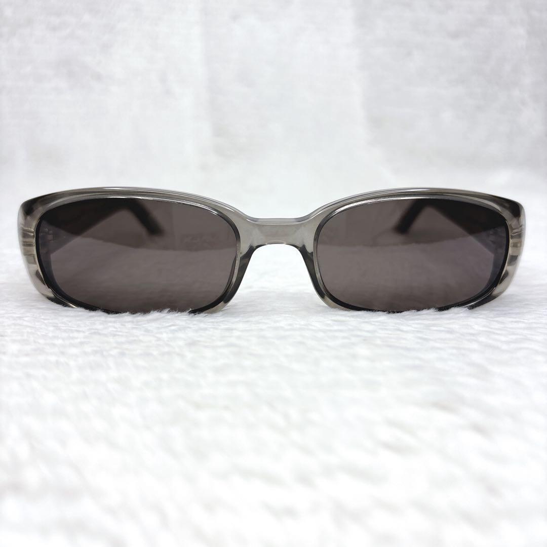 GUCCI グッチ クリアグレー vintage サングラス　ケース付　Y2K