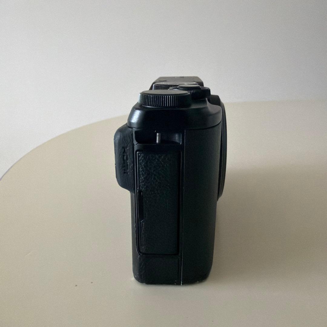 デジタルカメラ FUJIFILM XF10