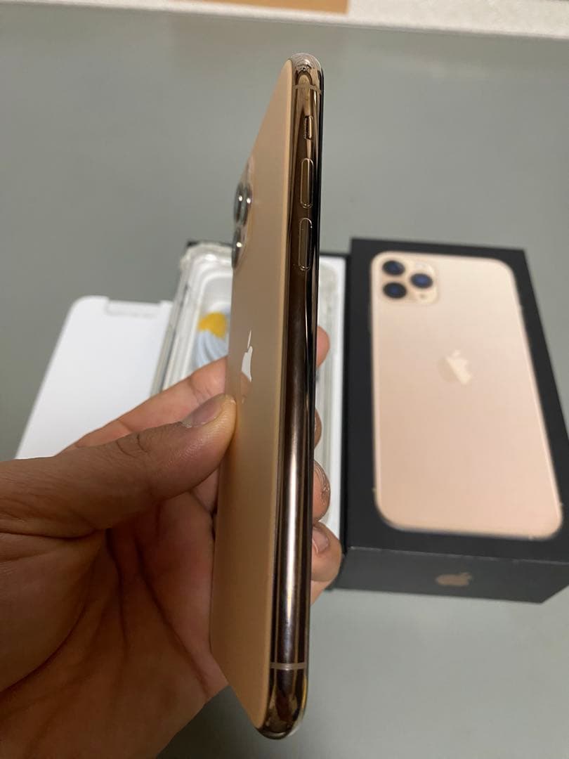 Apple iPhone 11 Pro ゴールド 本体　87%