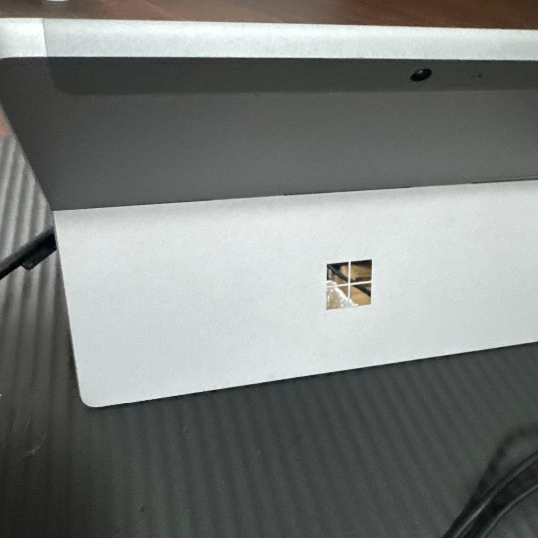 k*a様 美品　surface GO 2 Windowsタブレット 本体 物理キ