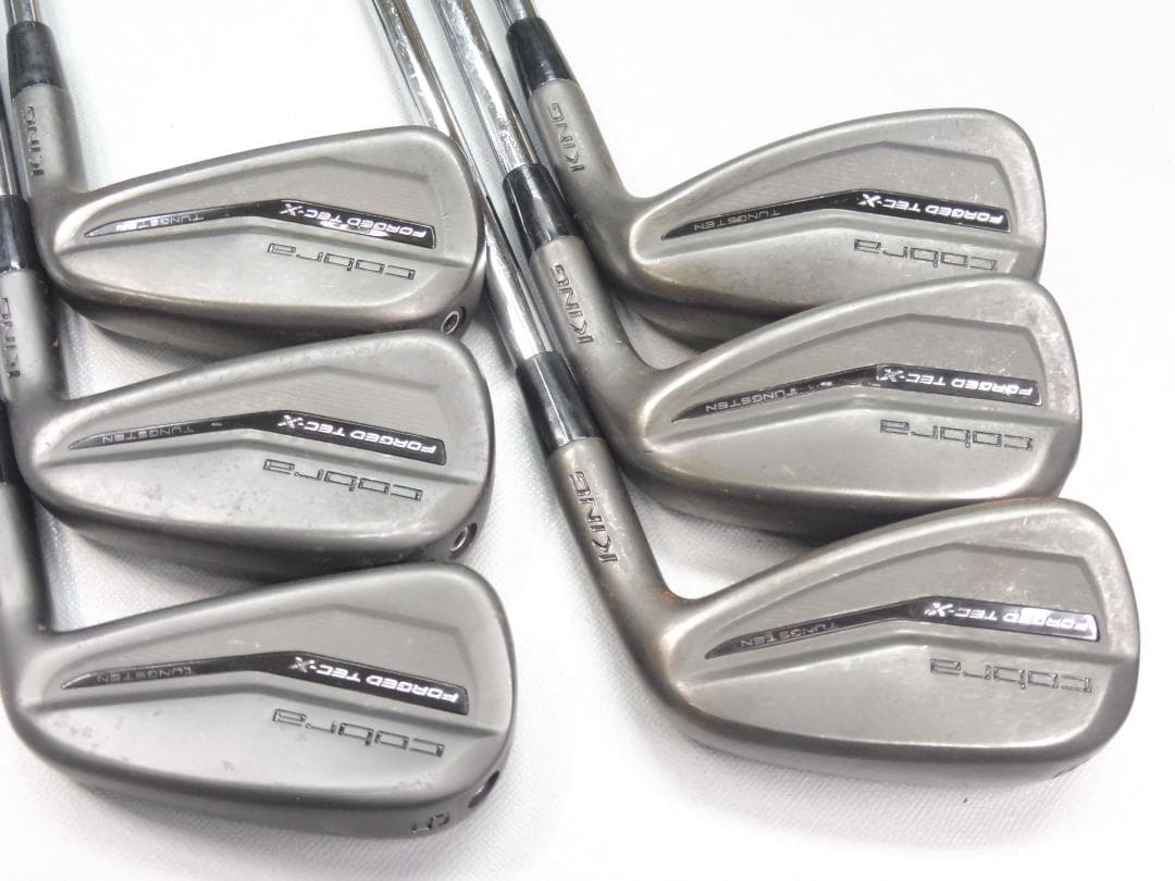 コブラ KING フォージド　TEC-X ブラック　DG　95 S200 ６本