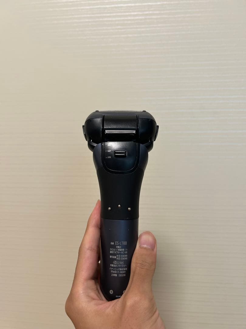 Panasonic リニアシェーバー ES-LT8B-A