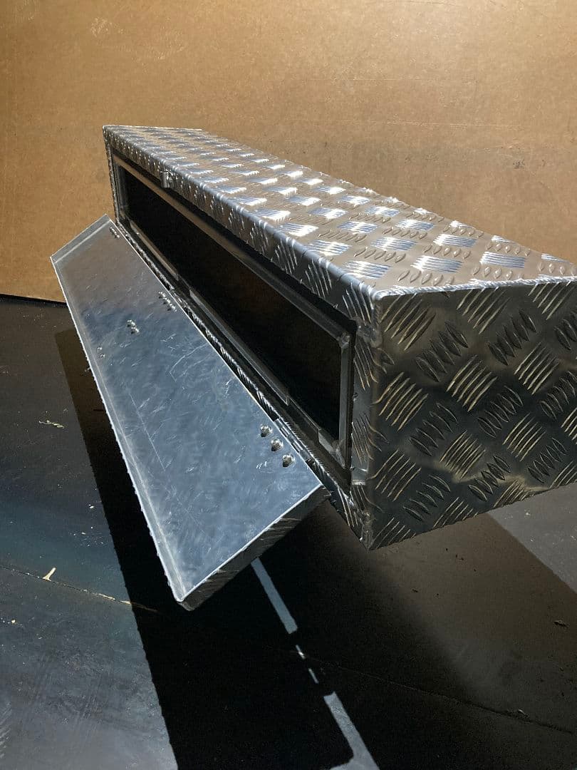 【新品】★送料無料★ ハイゼットジャンボ 専用 アルミ製 工具箱 収納【日本製】