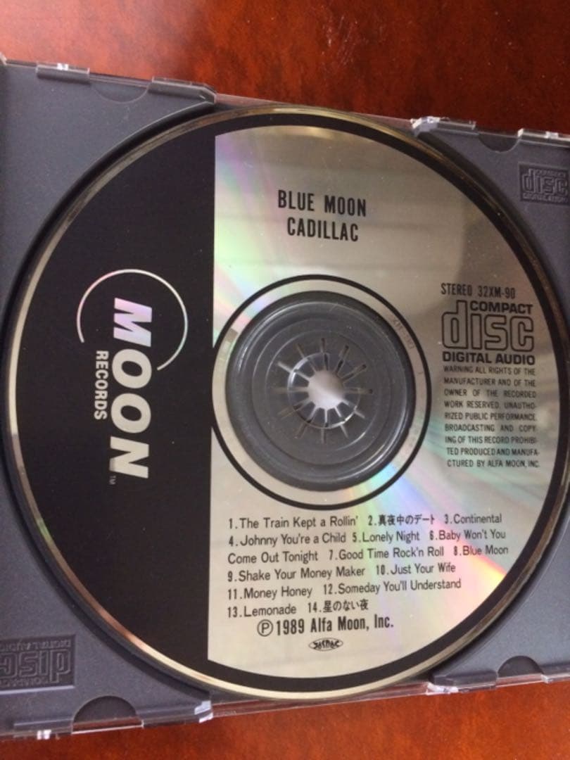 キャデラック　BLUEMOON