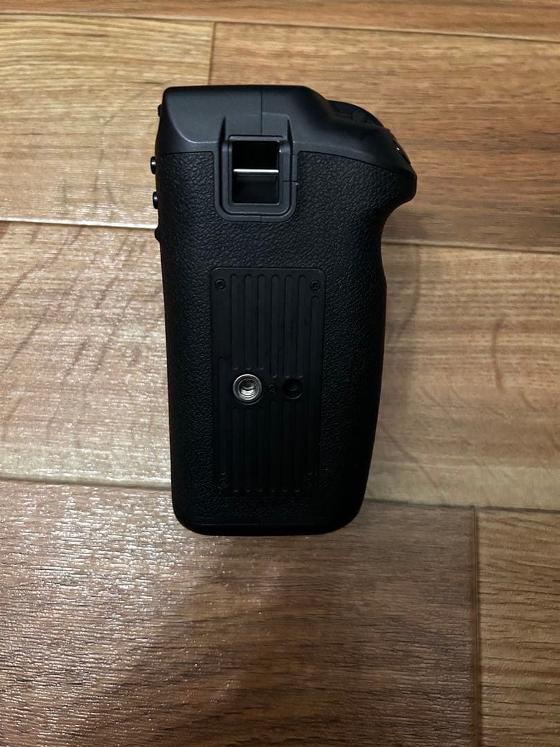 Canon BG R10バッテリーグリップ