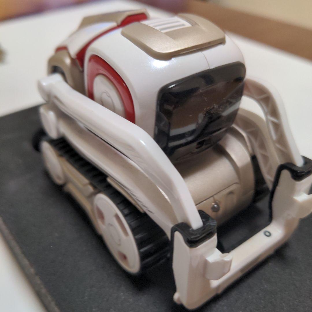 Anki Cozmo 知能ロボット