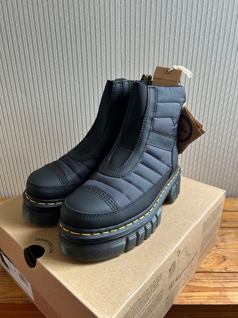Dr.Martens AUDRICK QLTD チェルシー ブーツ