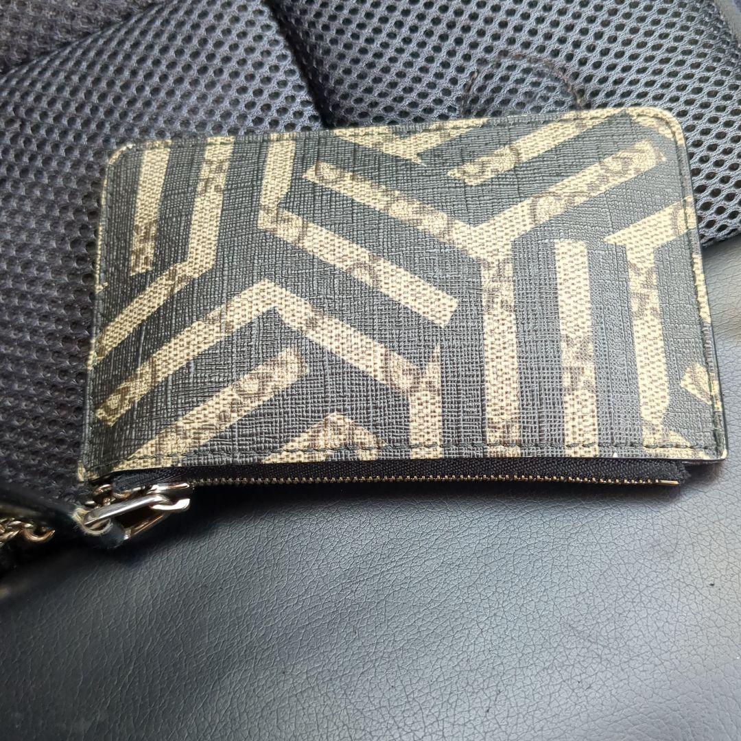 グッチ カレイド ケース GGスプリーム 総柄 チャーム グレー 黒美品