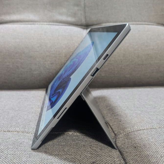 Surface Pro 7 i5 8GB 256GB Office付き