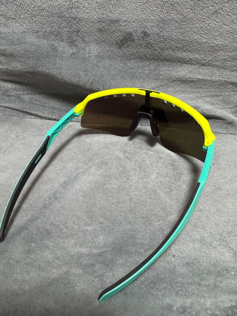 OAKLEY スポーツサングラス ミラーレンズ