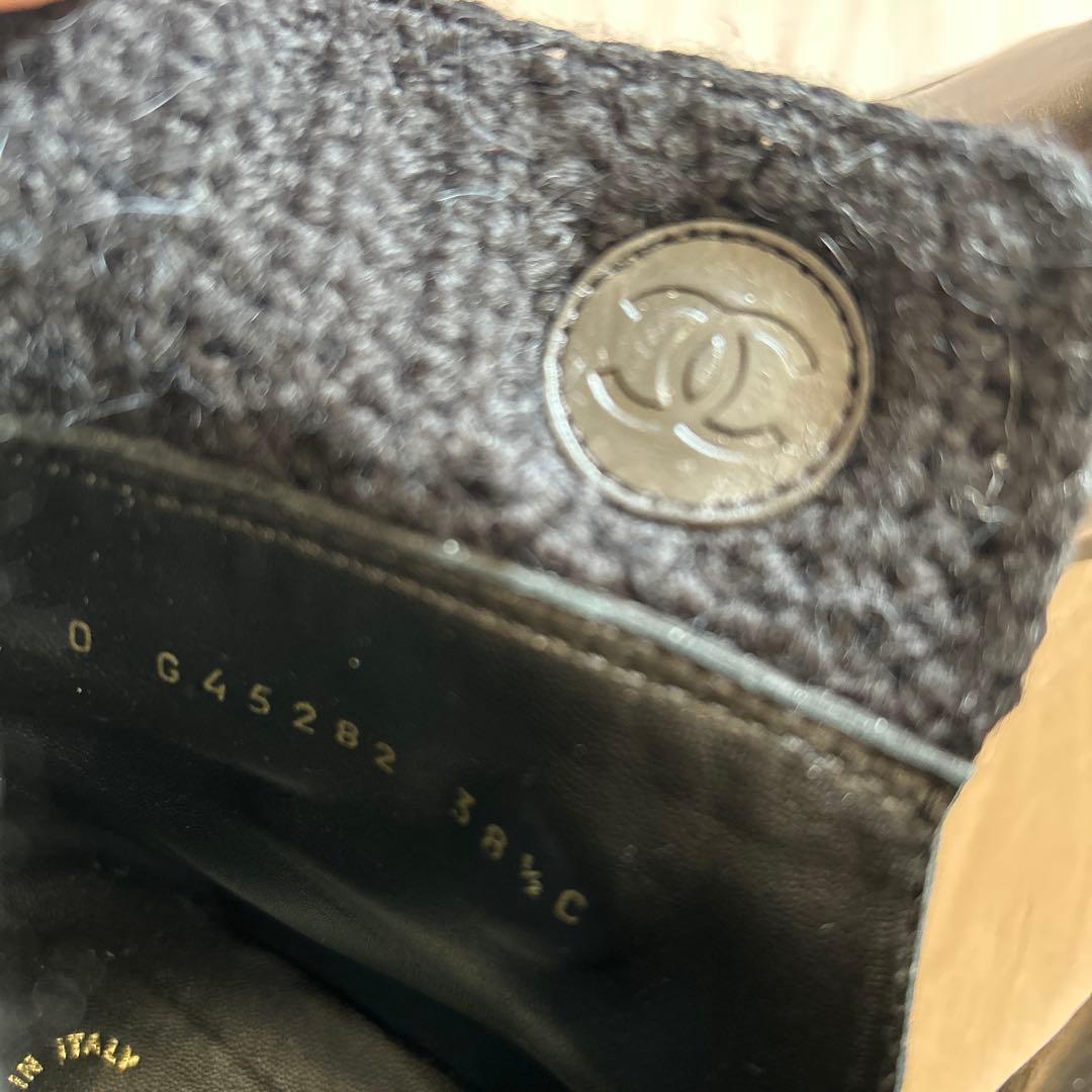 定価３４万　可愛いシャネルブーツ♡