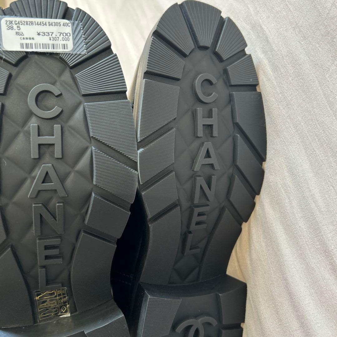 定価３４万　可愛いシャネルブーツ♡