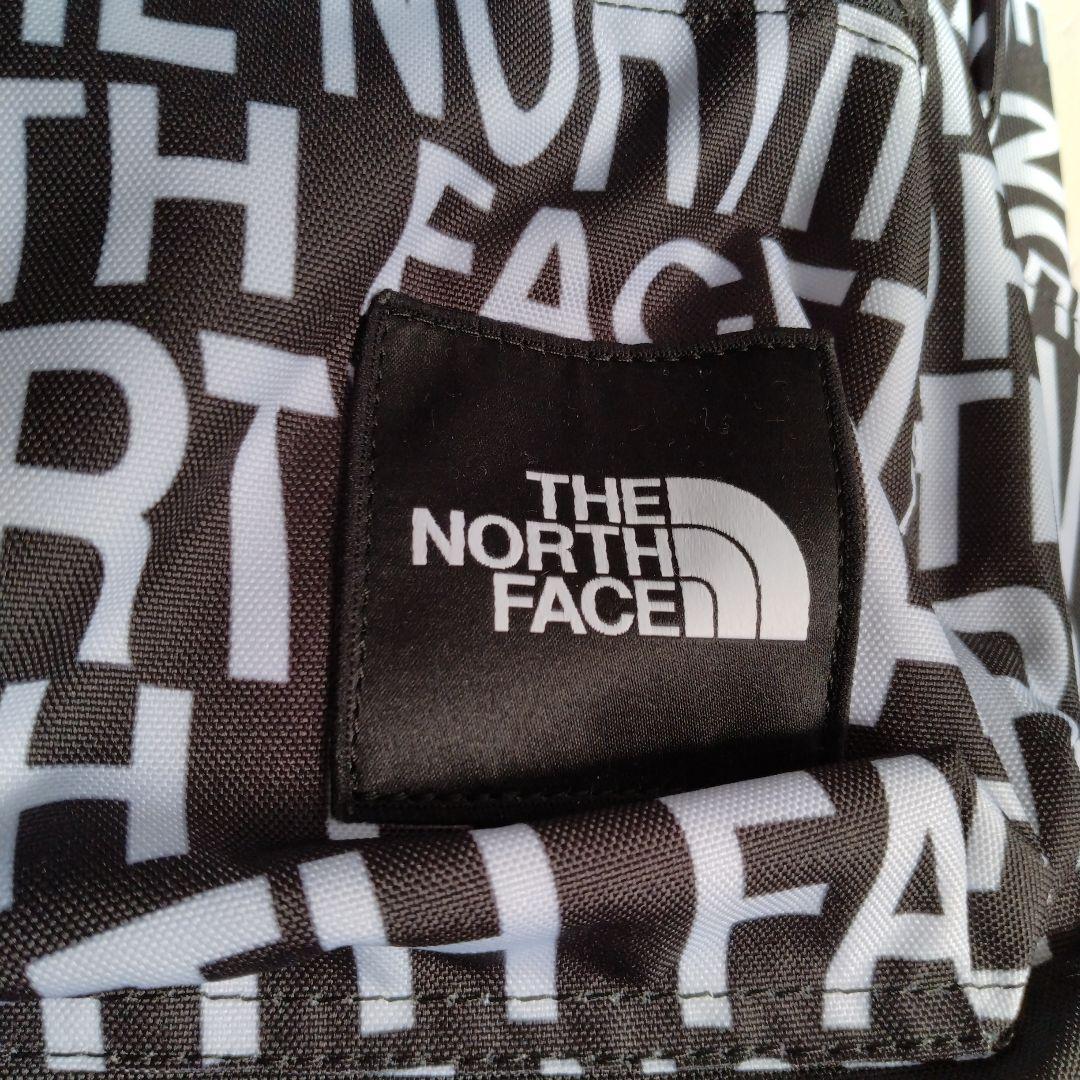 THENORTHFACE　ノースフェイス　リュック　ホワイトレーベル　ブラック系