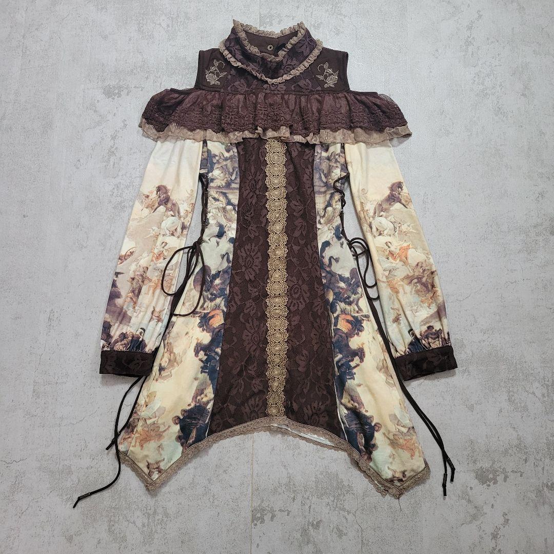 美品 オッズオネスト 天使柄 肩出しレースアップワンピース 茶