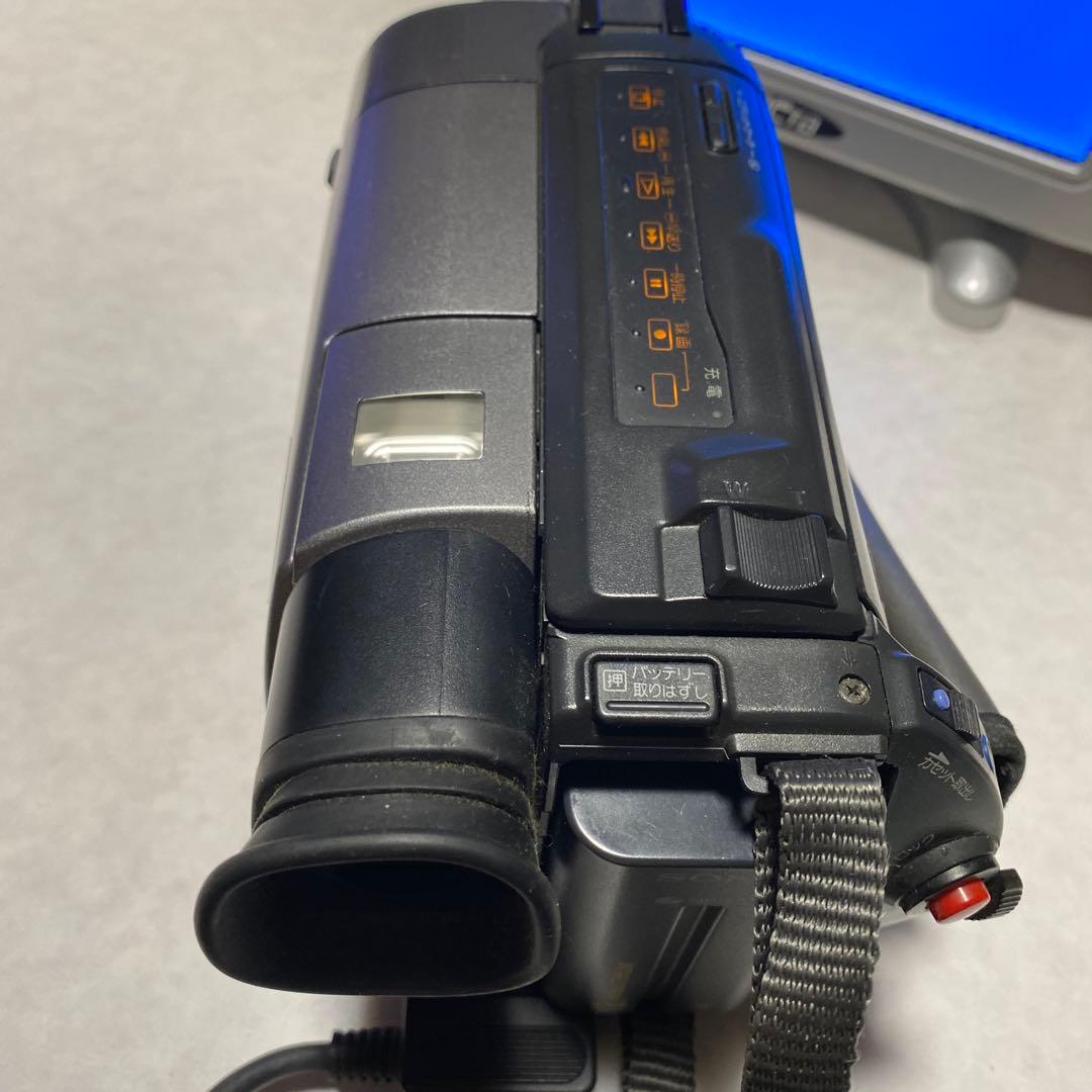 SONY VideoHi8 Handycam CCD-TR12 ⑨