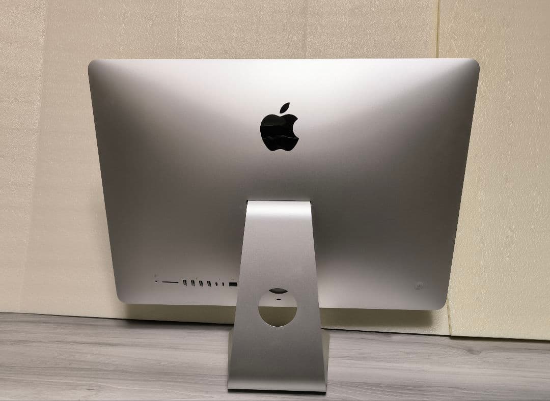 iMac 2019 21.5 メモリ32GB SSD1TB