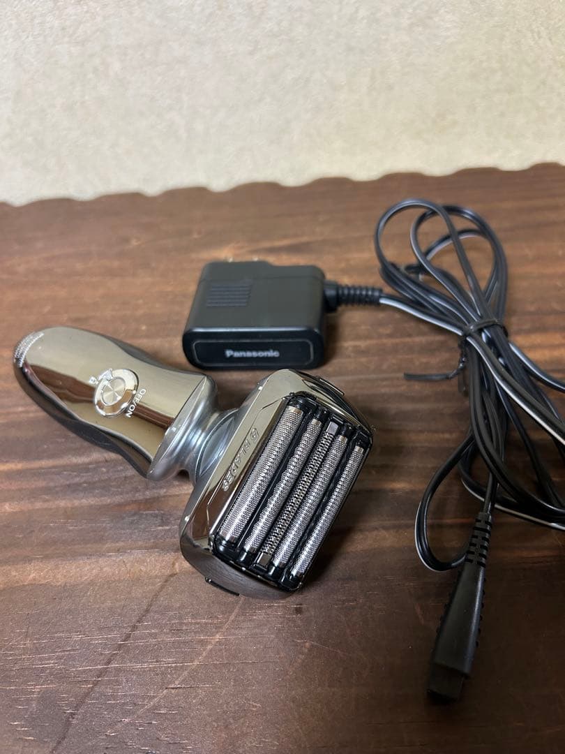 パナソニック　電動髭剃り　中古品　ES-LV80 充電アダプター　送料無料　匿名