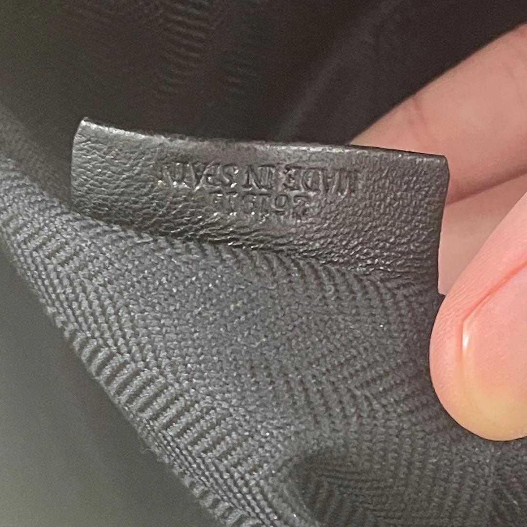 j*可様 古*け様 【定価20万相当】LOEWE ロエベ メッセンジャーバッグ