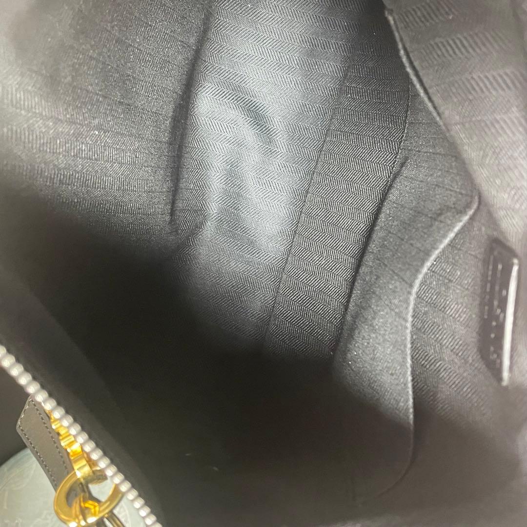 j*可様 古*け様 【定価20万相当】LOEWE ロエベ メッセンジャーバッグ