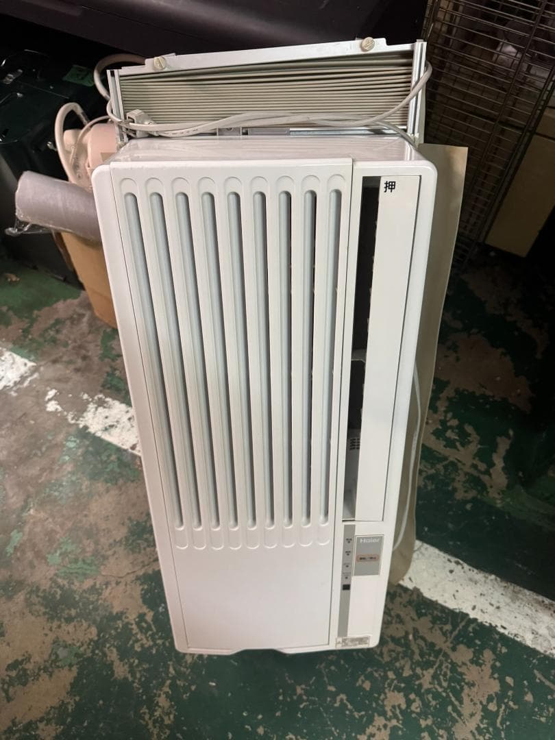 (4444W1)*HAIER ハイアール　窓エアコン JA-16S　2018年