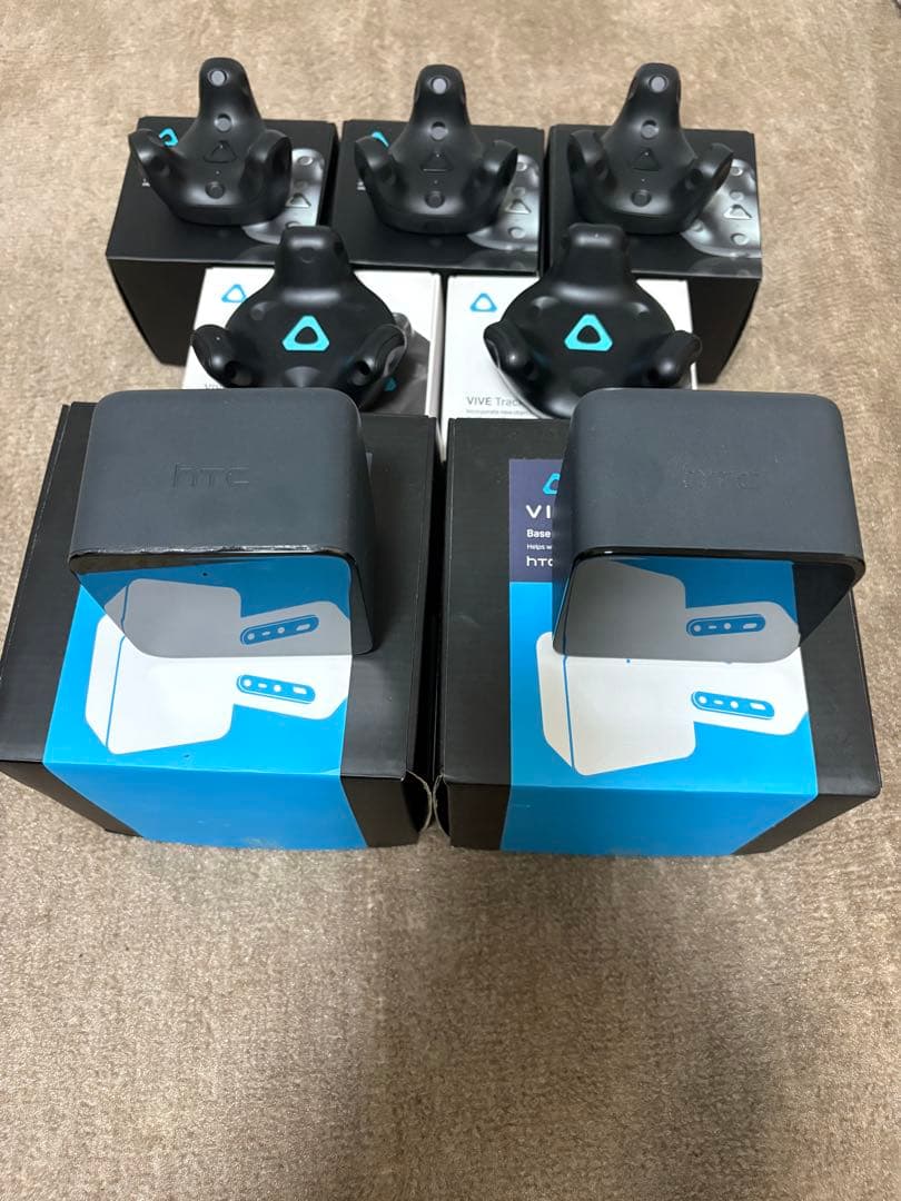 HTC viveトラッカー5個　ベースステーション2個 バンドセット