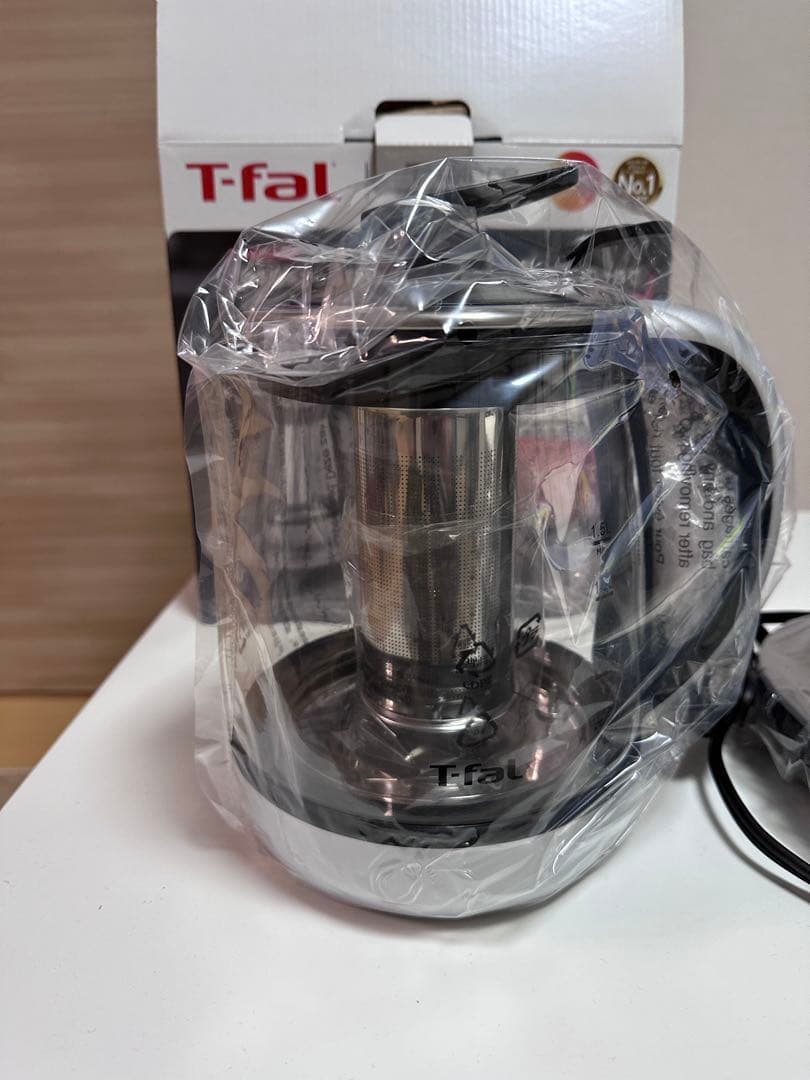 nekoronbo　新品未使用T-fal 電気ケトル ティエール　1.5L
