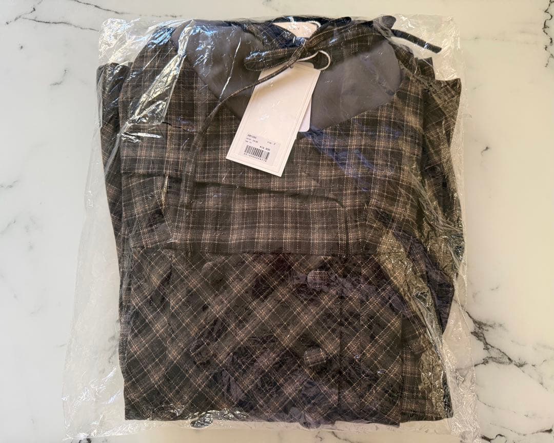 ワンピース andmary Renon pleats mini dress