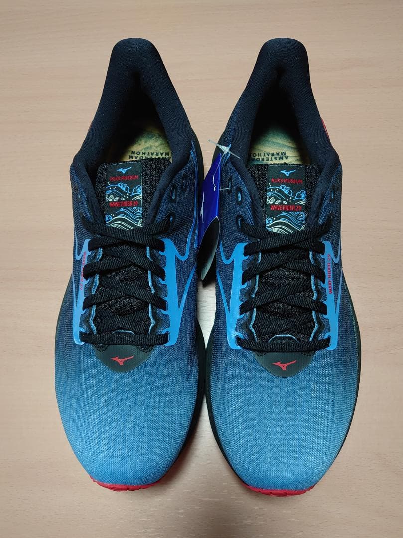 【新品タグ付き】ミズノ ウェーブライダー29 アムステルダム 27.5cm