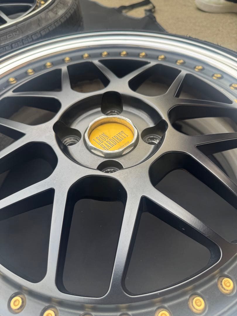 スーパースター　レオンハルト　ゲミュート　マッドブラック　軽　16インチ