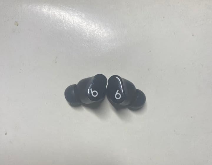 Beats Beats Studio Buds ワイヤレスノイズキャンセリング…