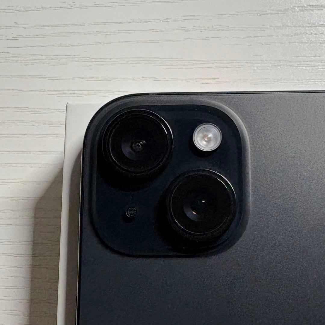 iPhone 15 Plus 128GB ブラック SIMフリー 美品