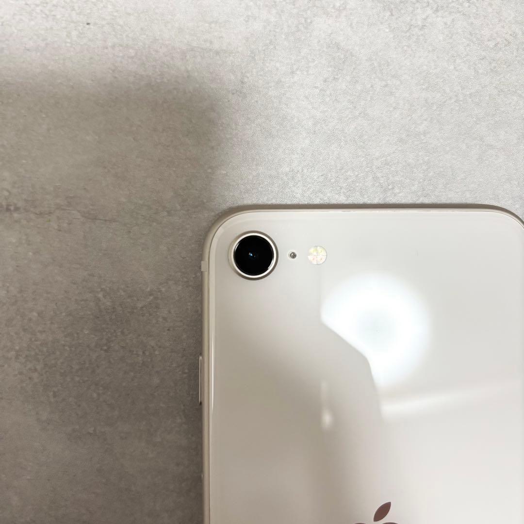 iPhone SE（第3世代） 64GB ホワイト バッテリー100% 142
