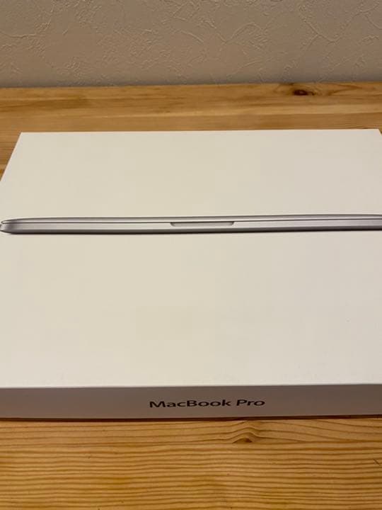 スマホ・タブレット・パソコン APPLE MacBook Pro ME865J/A