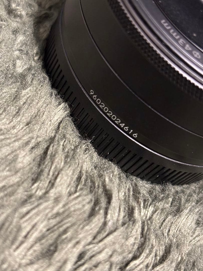 Canon EF-M 22mm f/2 STM レンズ