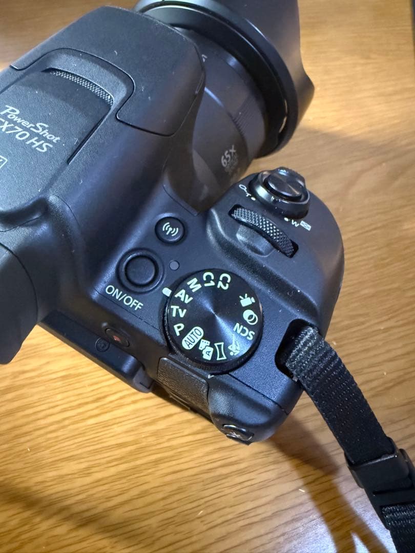 Canon PowerShot SX70HS (ケース・フードレンズ付き）