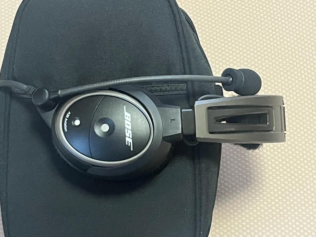 り*ゅ様 BOSEボーズ A20 Aviation Headset 2plugs