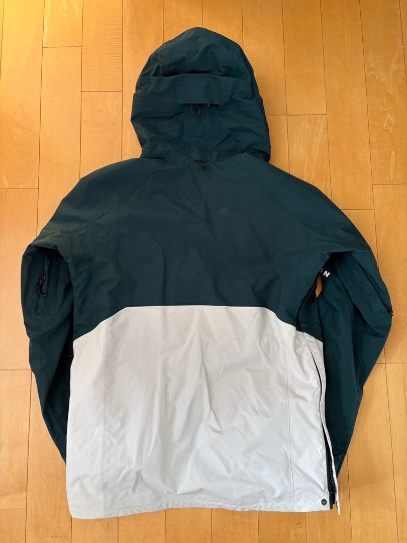 Burton [ak] ベロシティ GORE-TEX 2L アノラックジャケット