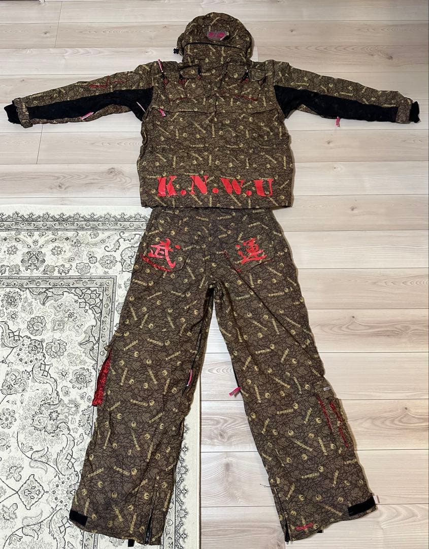 極道神風蹴スノーボードウエア影道