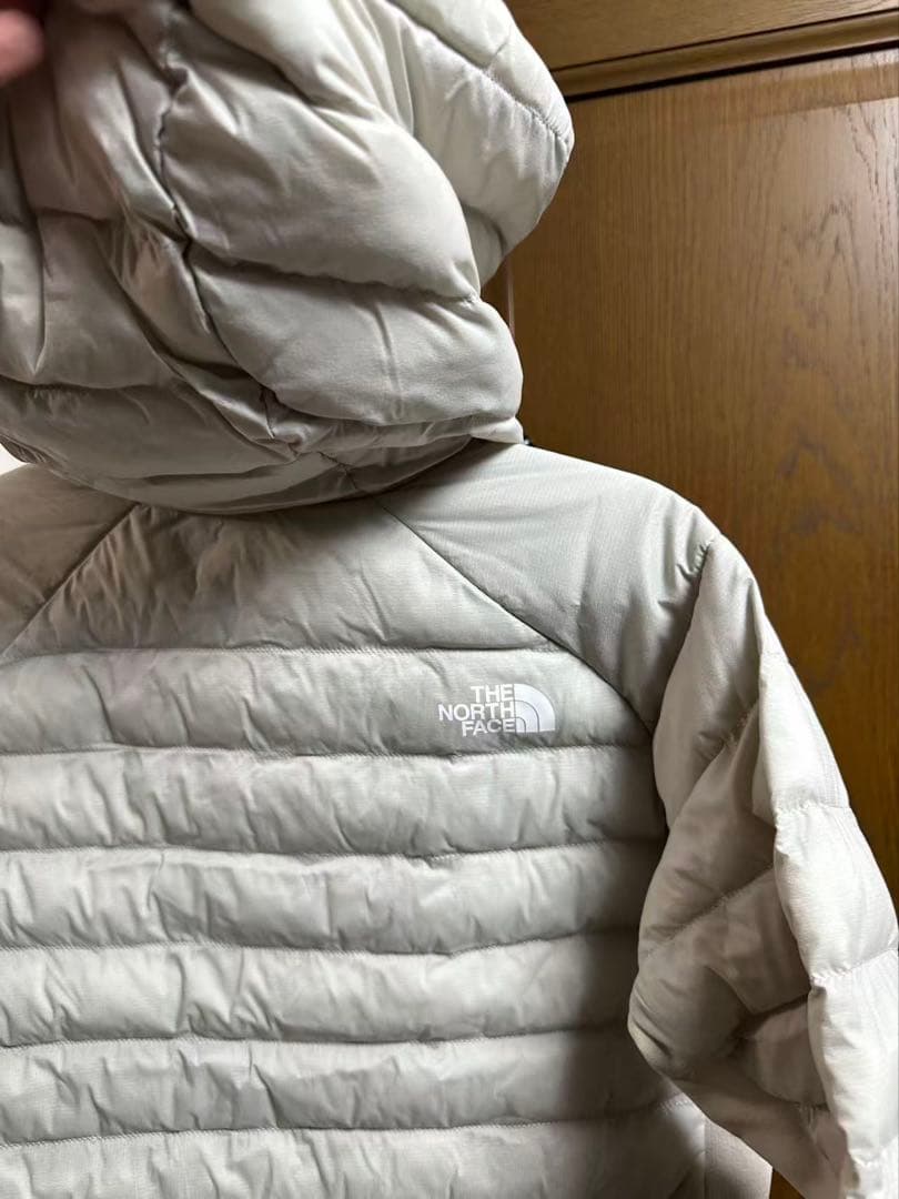 THE NORTH FACE 中わたジャケットレッドランフーディ