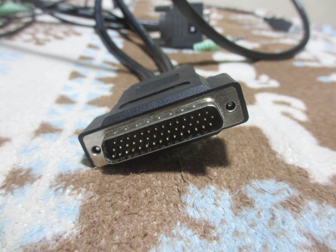 REX-430XDA KVM スイッチ CPU 切り替 4台用 DVI