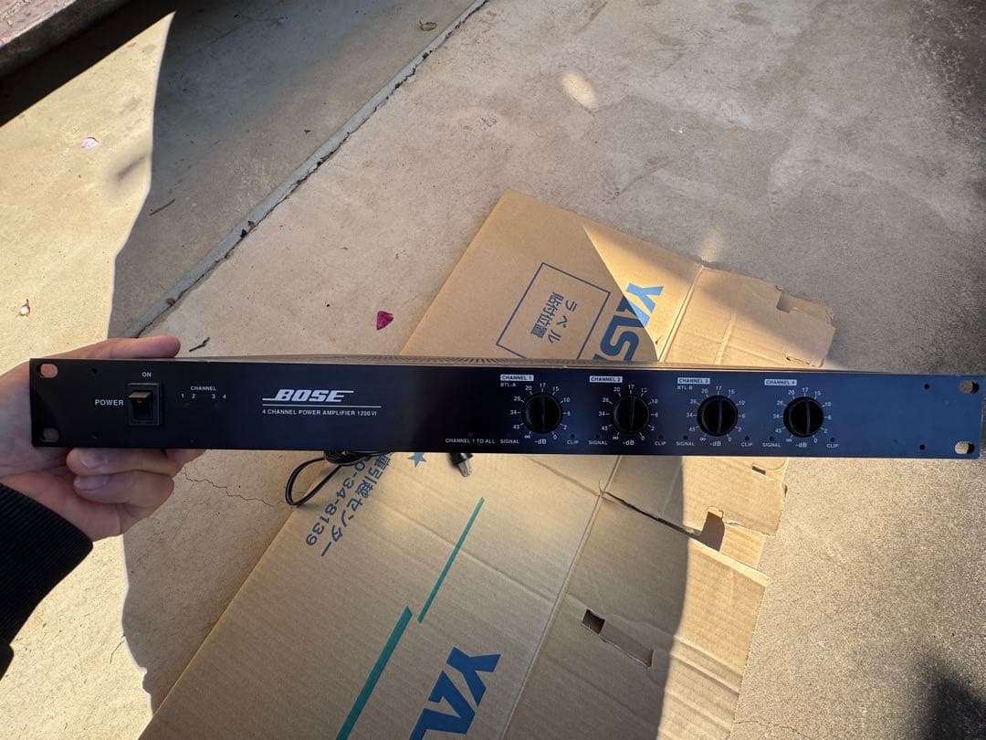 中古　Bose 4CHANNEL POWER AMPLIFIER 1200VI