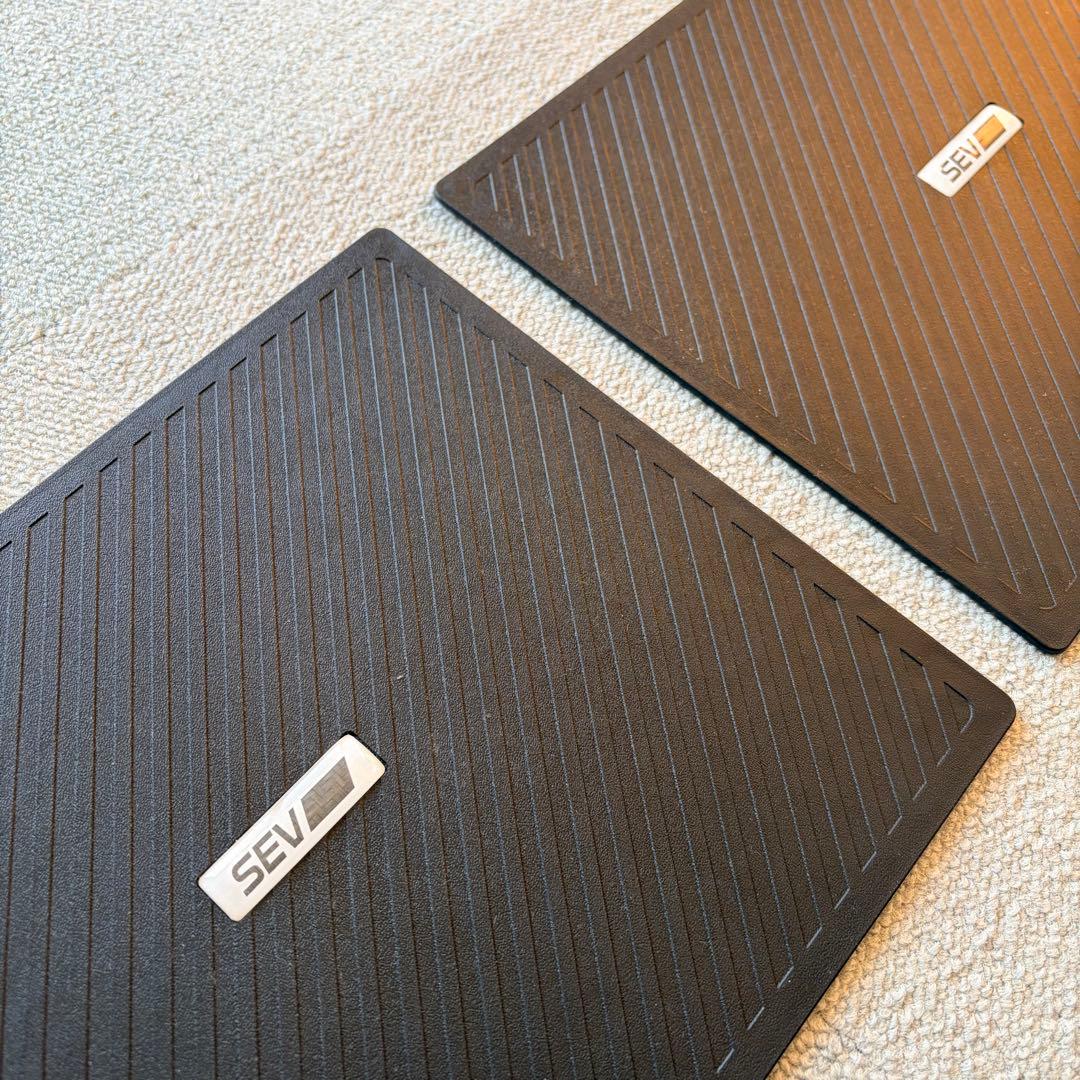 【美品】SEV フラットパネル 2枚