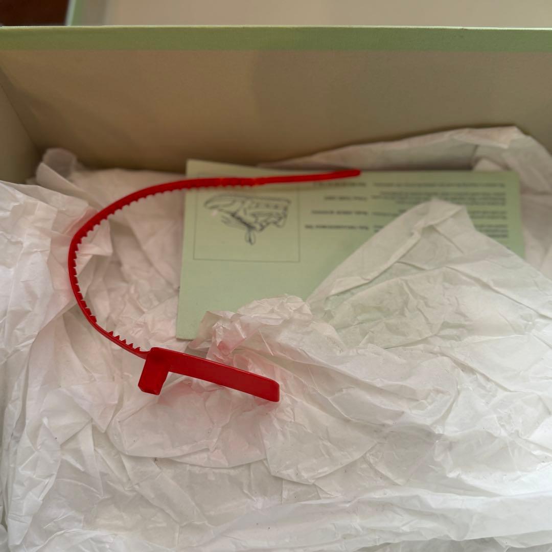 ‼️本日限定価格‼️OffWhite箱タグ付 グレー/ブラック スウェードスニーカー