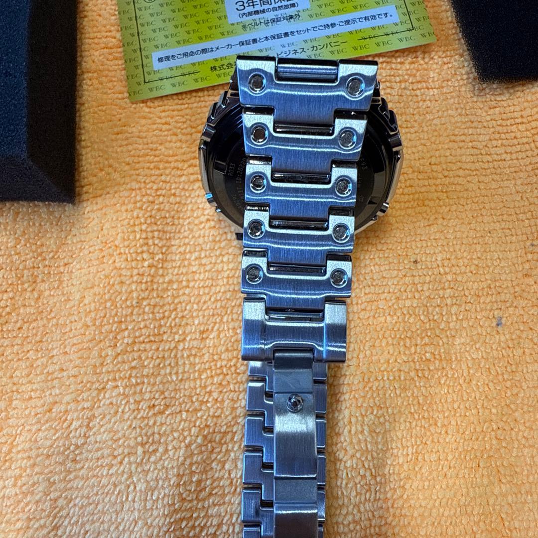 G-SHOCK GM-B2100 シルバー