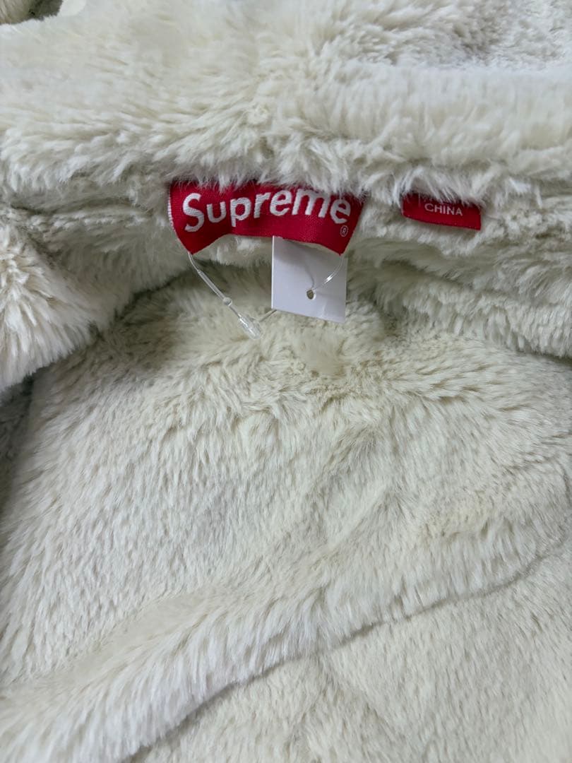 supreme zipパーカーサイズ s