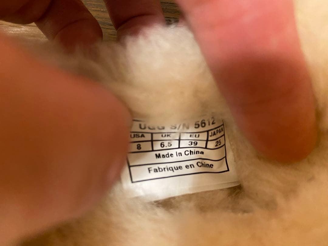 【未使用品】アグー UGGモカシン ムートン シープスキン 純粋羊ファー ダコダ