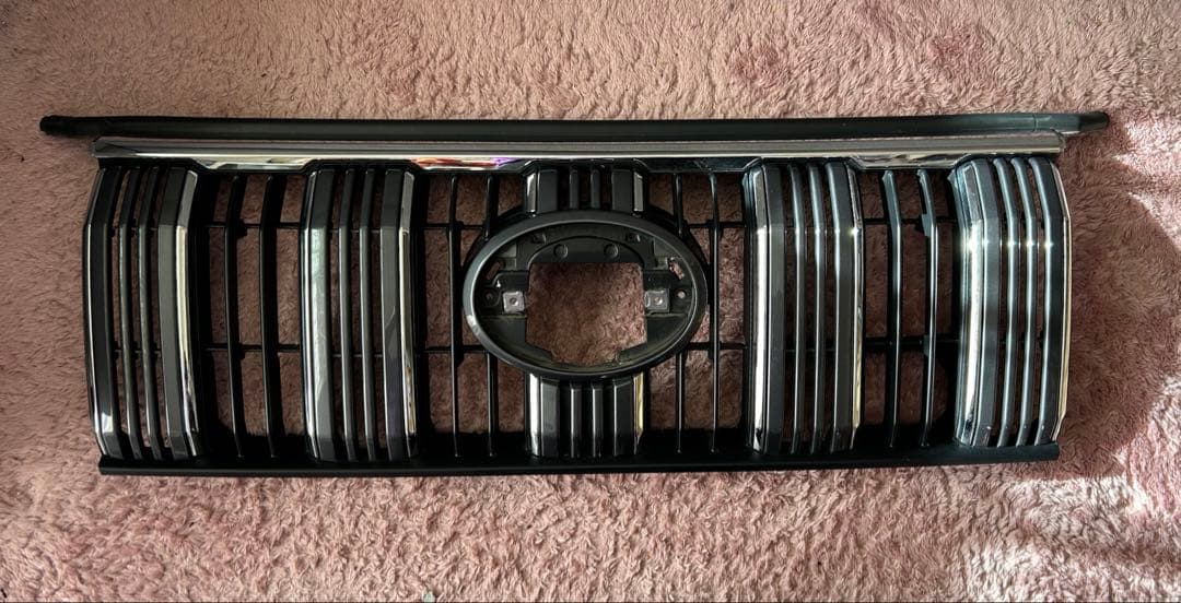 ランドクルーザー プラド150後期 純正フロントグリルセット