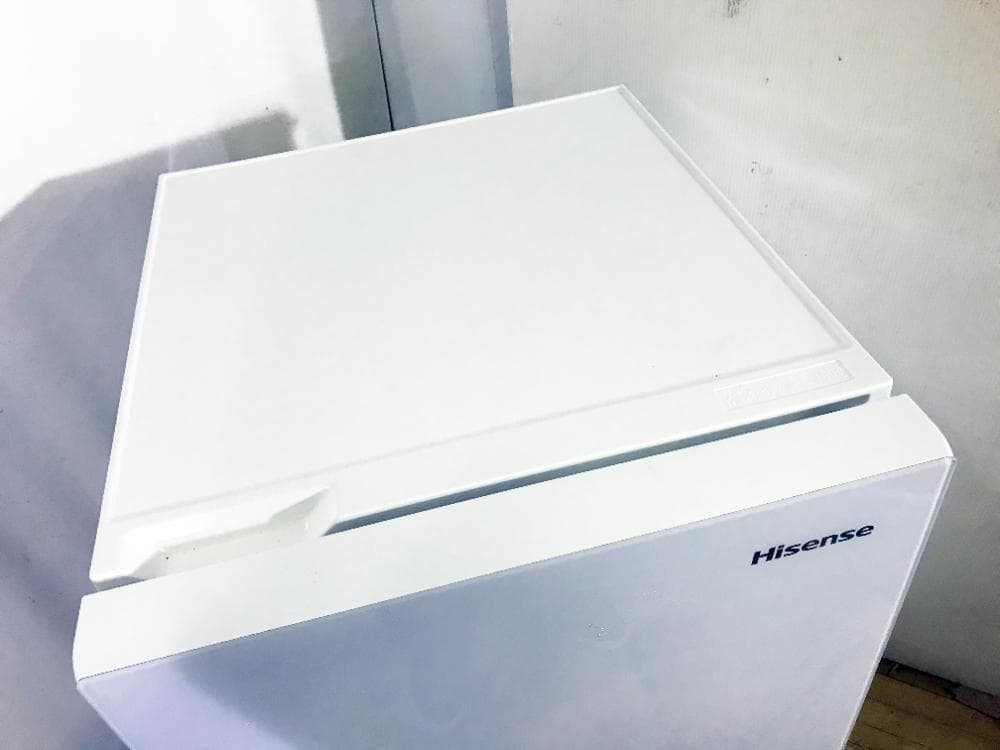 ★美品★Hisense 134L 冷蔵庫【HR-G13A-W】G21B